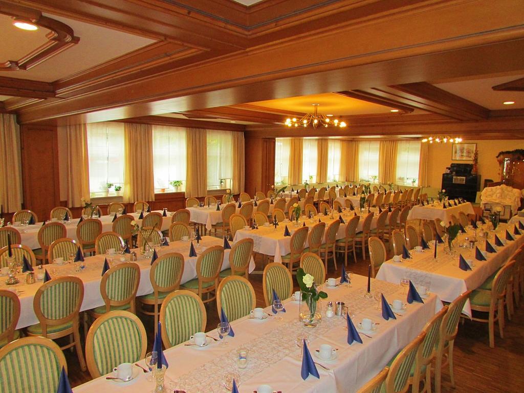 Landhotel Zum Boehm Roth  Exterior photo